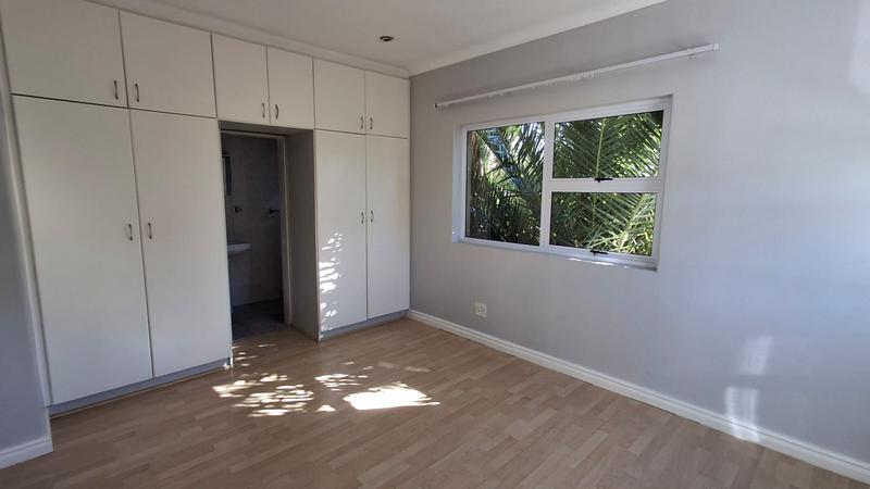 To Let 4 Bedroom Property for Rent in Flamingo Vlei Western Cape